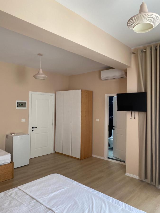 Saranda Apartments Екстериор снимка