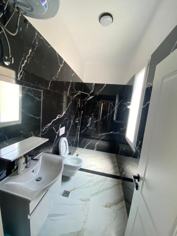 Saranda Apartments Екстериор снимка