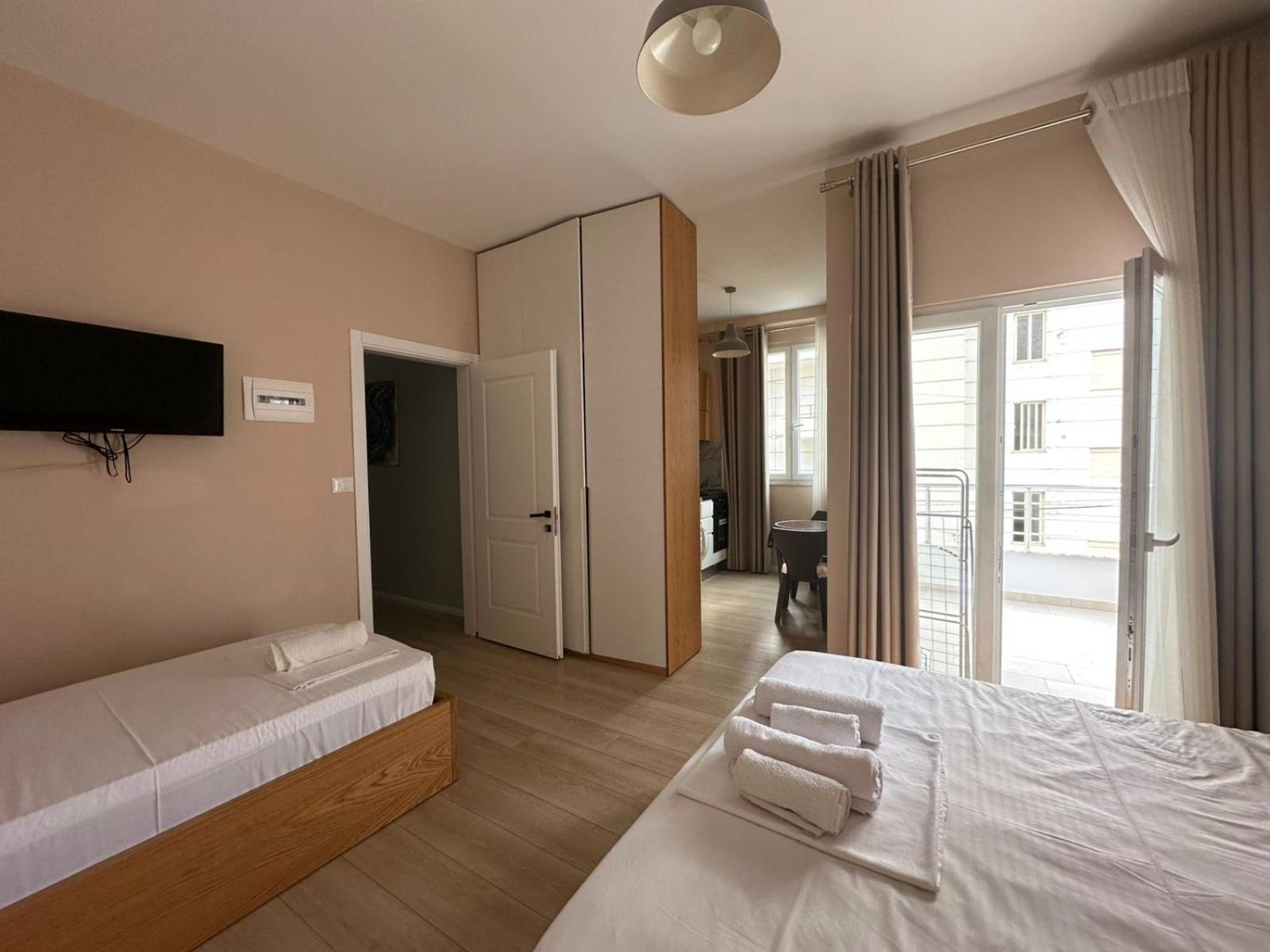 Saranda Apartments Екстериор снимка