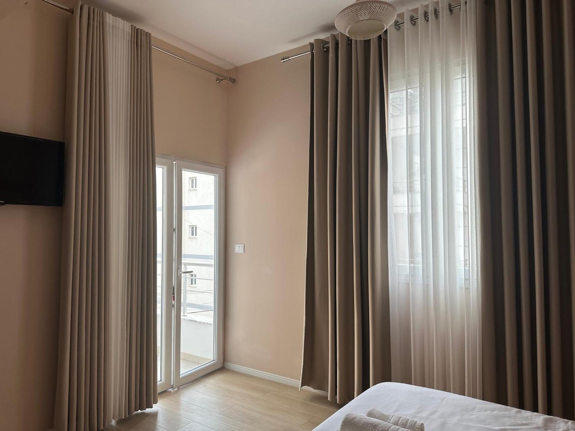 Saranda Apartments Екстериор снимка